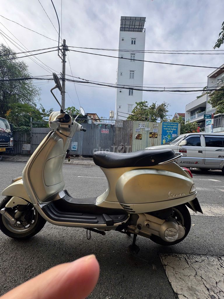 Piaggio Vespa 2010 BSTP. Mua bán Xe máy tại Quận 7 Tp Hồ Chí Minh được đăng bởi Quang Vũ hình 4