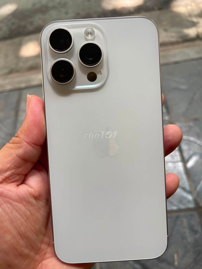 Apple iPhone 15 Pro Max 256GB Trắng. Mua bán Điện thoại tại Quận Ngũ Hành Sơn Đà Nẵng được đăng bởi Trieu Le hình 1