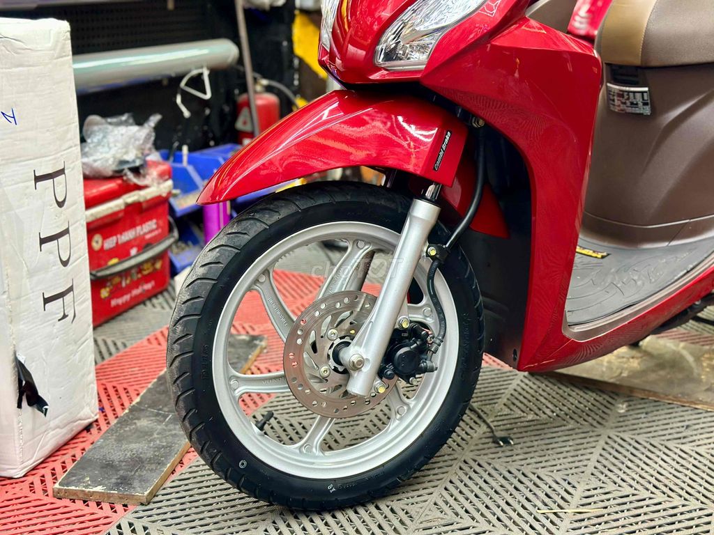 Vision 2019 khoá smk  bstp 9chủ bao ký uỷ quyền. Mua bán Xe máy tại Quận Bình Thạnh Tp Hồ Chí Minh được đăng bởi Chương Decal hình 4