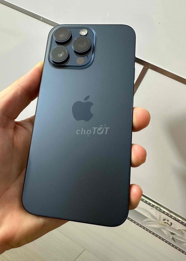 15 Pro Max 256GB Quốc Tế Bản Khe Sim nhu mới 99%. Mua bán Điện thoại tại Thành phố Thuận An Bình Dương được đăng bởi Minh Nguyen hình 1