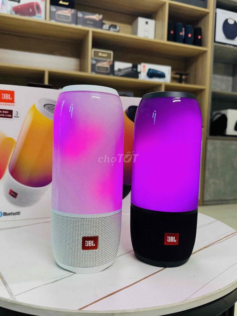 Loa JBL Pulse 3 Mới Tồn Kho (Âm và Bass hơn Flip 6