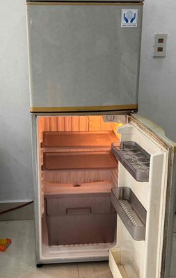 Bán tủ lạnh sanyo 130L