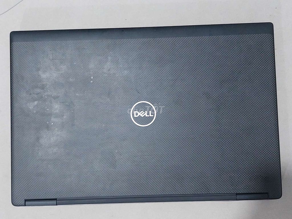 Dell precision 7730 xeon 2186M, Ram 32gb, SSD 1T