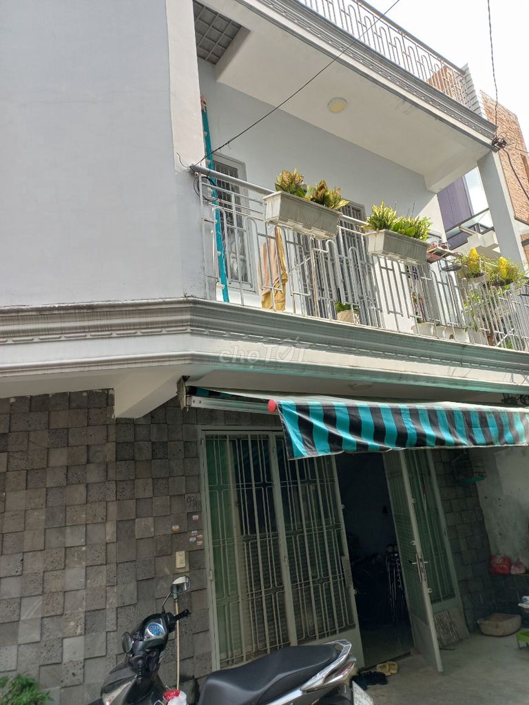 Chính chủ cần bán nhà số 99/18 Thống Nhất