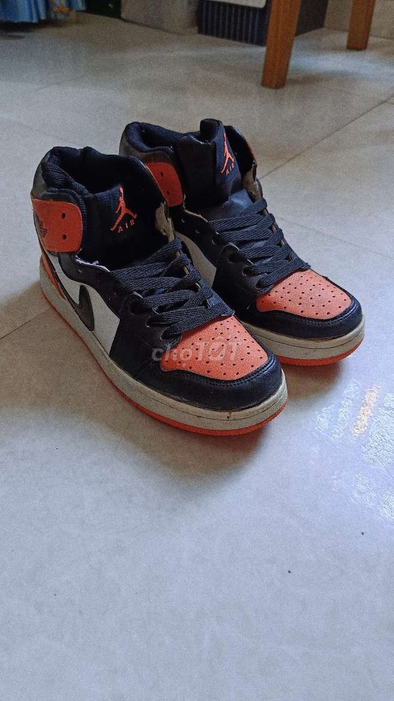 [Pass] Giày Jordan Size 41-42 đi vừa. Mua bán Giày dép tại Huyện Hải Hậu Nam Định được đăng bởi Đạt hình 1