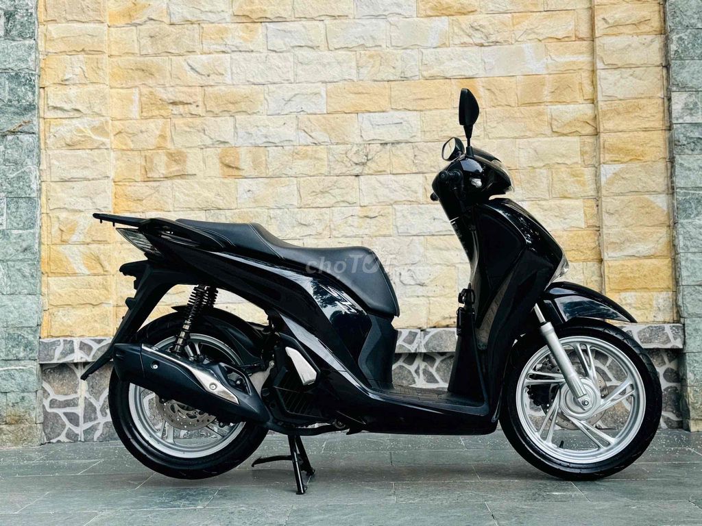 Honda SH 150i 2018 светодиодные фары смарт-ключ оформление нового номера