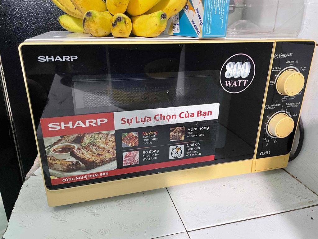 Lò vi sóng Sharp Vàng kem. Mua bán Bếp, lò, đồ điện nhà bếp tại Quận Sơn Trà Đà Nẵng được đăng bởi Nguyen Thinh hình 1