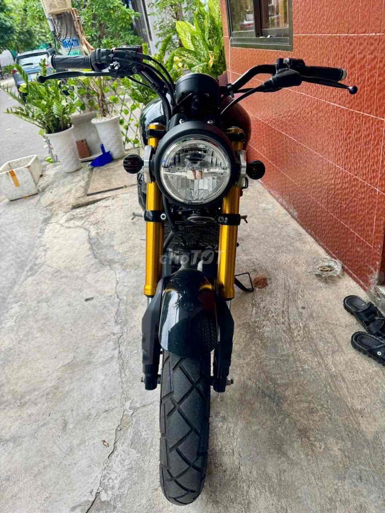 Yamaha XSR đk 4/2024 xe lướt odo 4000 km. Mua bán Xe máy tại Quận Bình Thạnh Tp Hồ Chí Minh được đăng bởi ET  hình 1