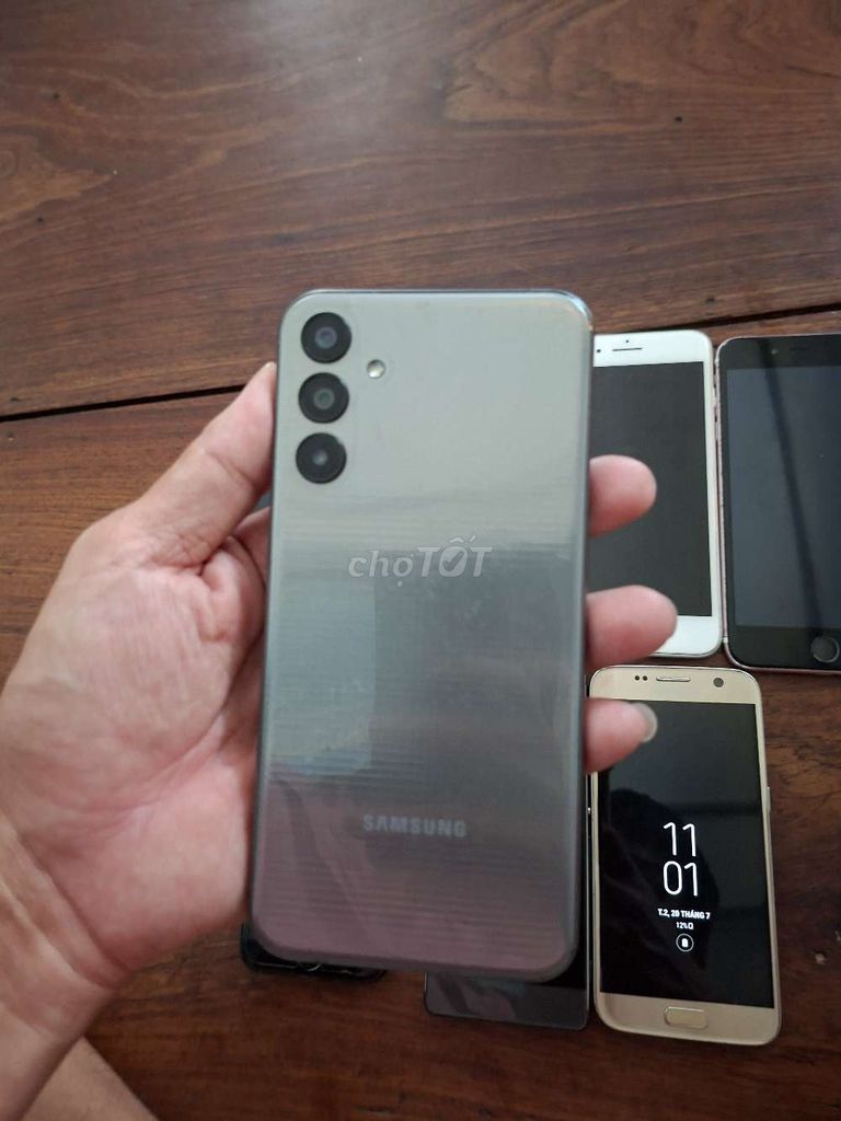 Samsung M15 5G Xám. Mua bán Điện thoại tại Thành phố Vũng Tàu Bà Rịa - Vũng Tàu được đăng bởi david nguyễn hình 1