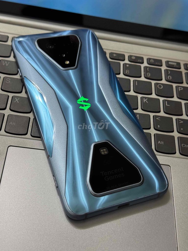 Black Shark 3 ram 12/256GB Xám xanh 98% zin. Mua bán Điện thoại tại Quận Bình Tân Tp Hồ Chí Minh được đăng bởi PK UY TÍN hình 1