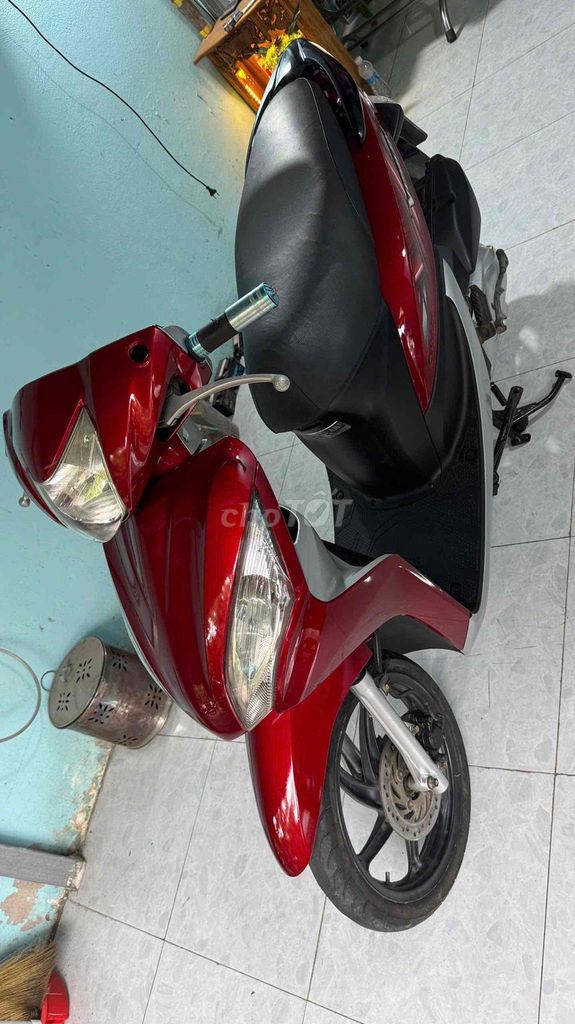 vision 213 đẹp xs zin êm bstp cho ace đi học,đilàm. Mua bán Xe máy tại Huyện Bình Chánh Tp Hồ Chí Minh được đăng bởi CH HƠN PHÁT CHUYÊN MUA BÁN XE CŨ MỚI hình 2