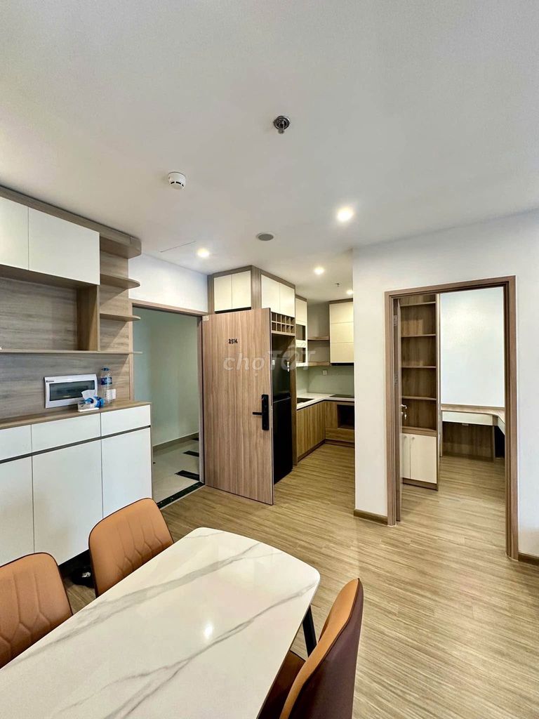 2-комнатная квартира в VinHomes Ocean Park, 69м2