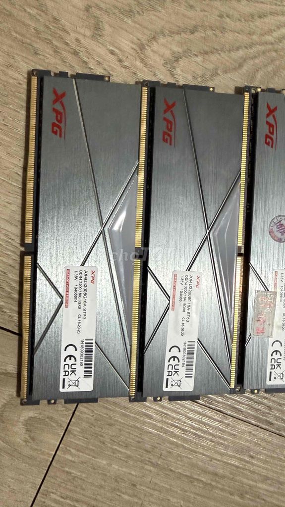 RAM XPG D50 DDR4 8GB 3200MHz. Mua bán Linh kiện (RAM, Card...) tại Thị xã Tân Uyên Bình Dương được đăng bởi Nguyễn Linh hình 1