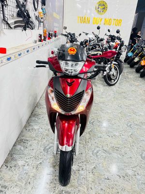 Bán SH150i mua 04/ 2022 lên áo Ý xe mới 99% like