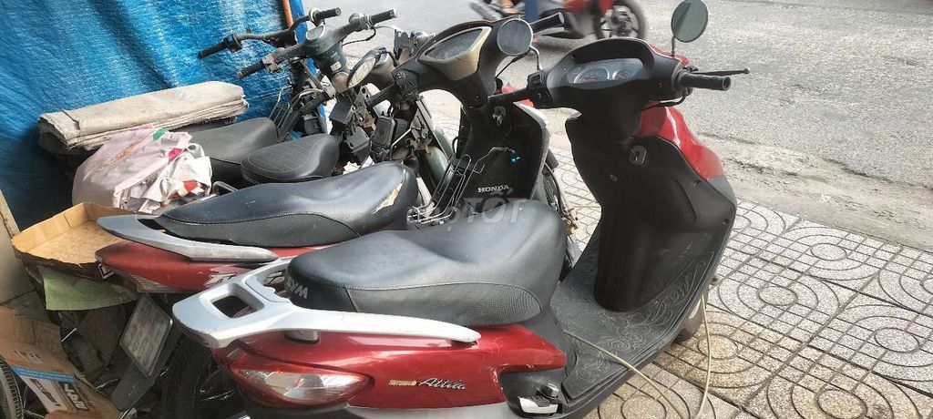 SYM Attila Đỏ 25369 km 80%. Mua bán Xe máy tại Quận Tân Phú Tp Hồ Chí Minh được đăng bởi trang quốc việt hình 3