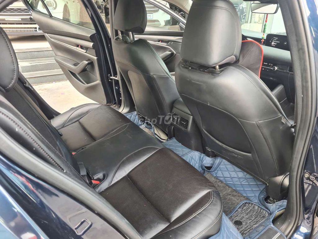 MAZDA 3 LUXURY 2021, XANH CAVANSINE, HỖ TRỢ GÓP.. Mua bán Ô tô tại Thành phố Thủ Đức Tp Hồ Chí Minh được đăng bởi Đức Hưng Siêu thị ô tô Thủ Đức hình 12