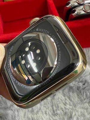 Apple Watch Series 6, esim thép gold. Mua bán Thiết bị đeo thông minh tại Quận 10 Tp Hồ Chí Minh được đăng bởi TIN STORE