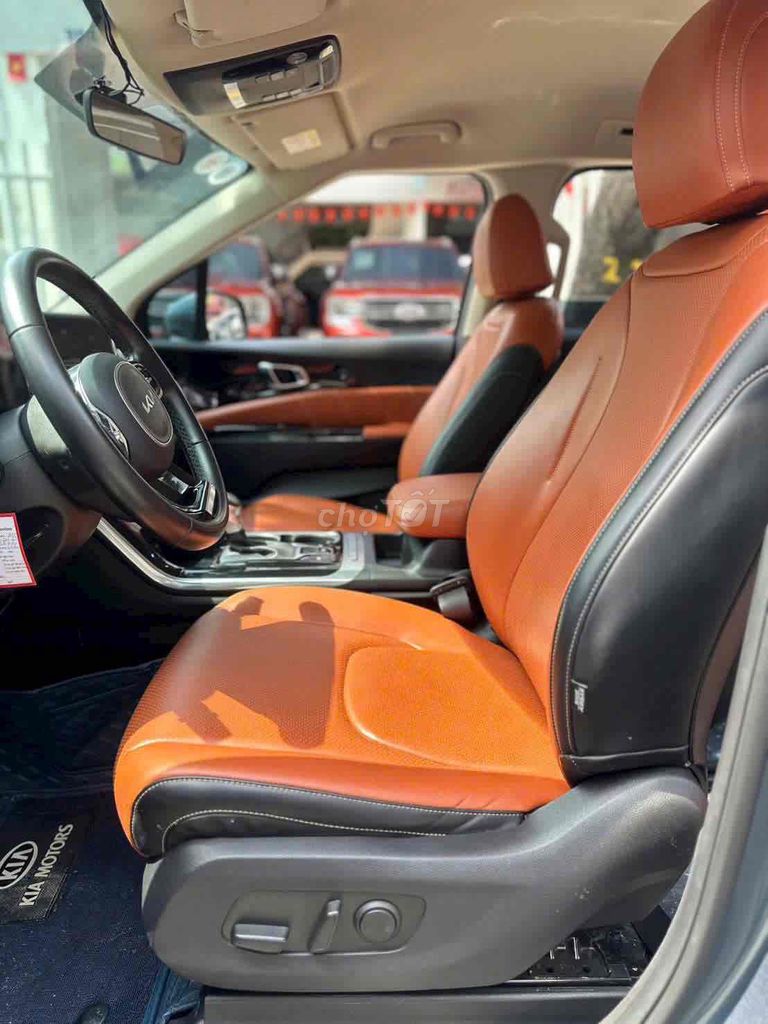 Kia Carnival 2.2D Luxury sx 2022 màu xanh. Mua bán Ô tô tại Quận Cầu Giấy Hà Nội được đăng bởi Cao Quý hình 8