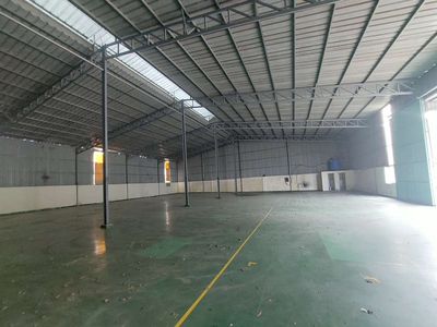 Cho thuê xưởng 1000m2.Nến sơn epoxy,Đường xe tải 10 tấn.Thuận An,BD