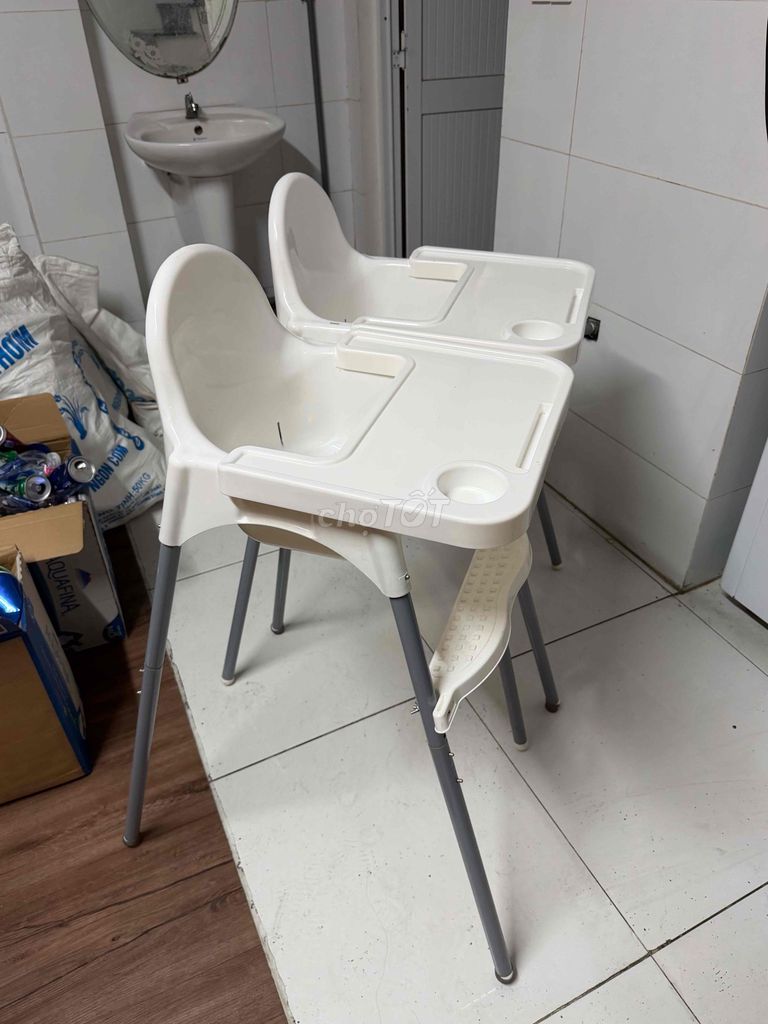 Ghế ăn dặm nhựa kim loại trắng. Mua bán Mẹ và bé tại Huyện Củ Chi Tp Hồ Chí Minh được đăng bởi Nguyễn Phương Thảo hình 1
