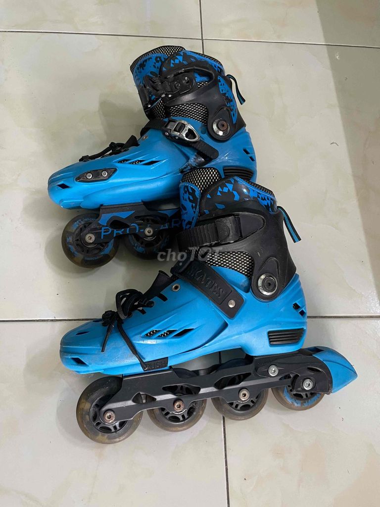Giày Patin Bé Trai Xanh Dương 8-10 tuổi