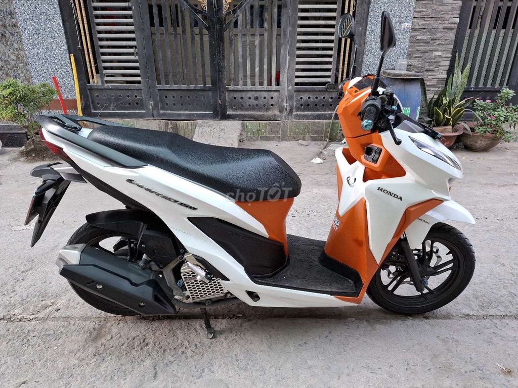 Vario 150 đời 2019. BSTP chính chủ ký giấy liền