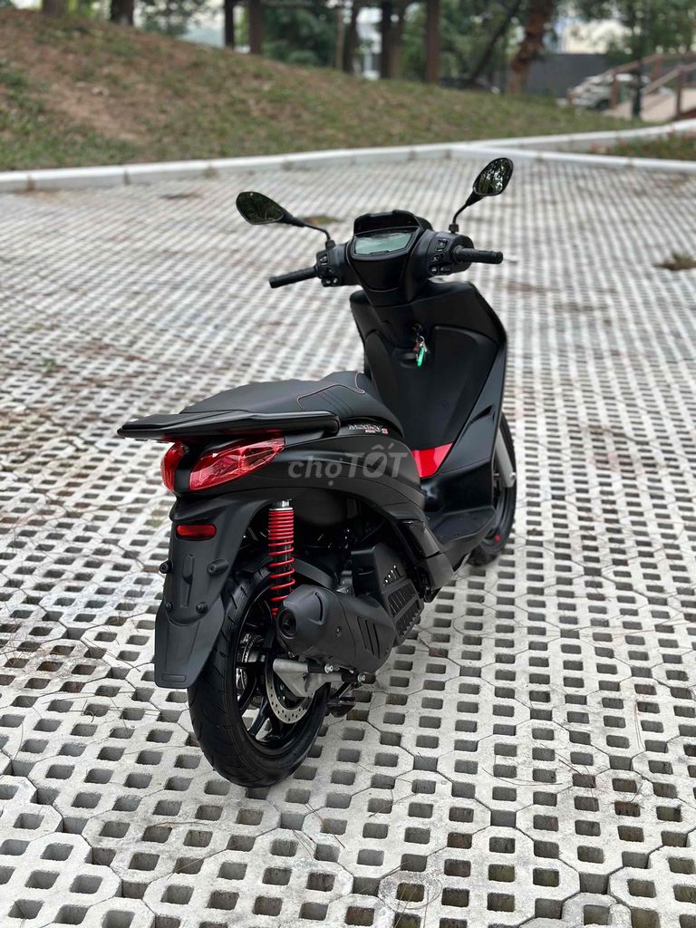 Piaggio Medley S ABS 2024 Đen. Mua bán Xe máy tại Quận Cầu Giấy Hà Nội được đăng bởi Tuấn Việt Motor hình 6