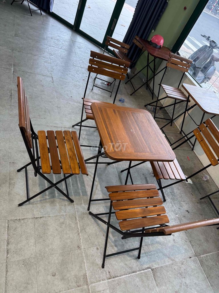 Bộ bàn ghế Fansipan Gỗ, Kim loại. Mua bán Bàn ghế tại Thành phố Hồng Ngự Đồng Tháp được đăng bởi Nam ĐỒNG THÁP hình 1
