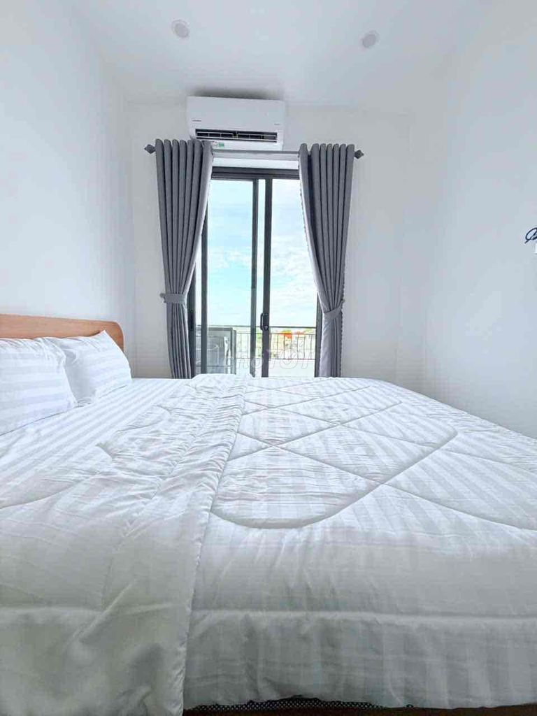 Brand-new 1-bedroom apartment with balcony on Nguyễn Lữ — photo 7