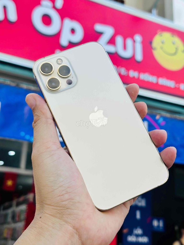 Apple iPhone 12 Pro Max 256GB màu Gold. Mua bán Điện thoại tại Thành phố Nha Trang Khánh Hòa được đăng bởi Nguyên hình 1