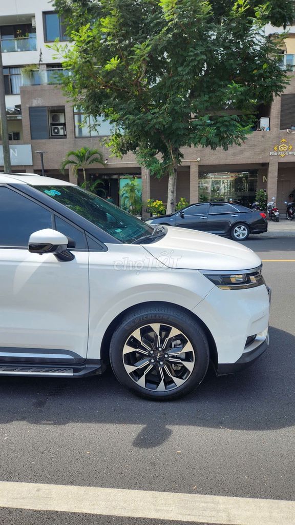 Bán xe Kia Carnival 2023 Signature 3.5G - 44000 km. Mua bán Ô tô tại Quận 7 Tp Hồ Chí Minh được đăng bởi tuấn anh hình 4