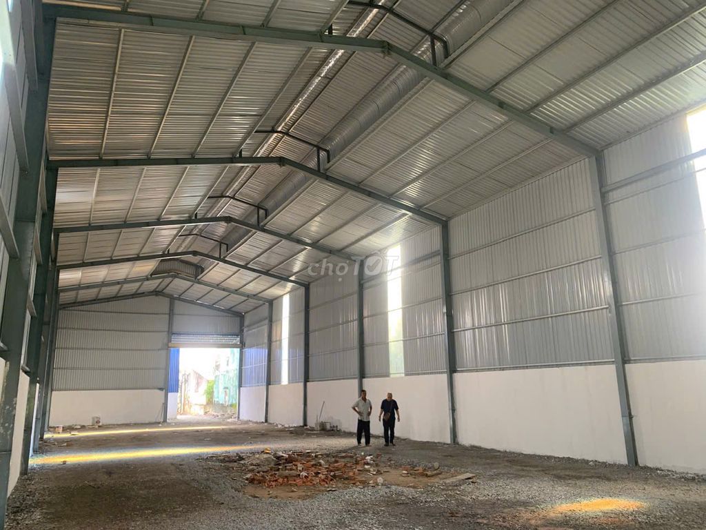 Cho thuê xường mt  Ql 1a Vĩnh Long dt 1500m. Cho thuê văn phòng, mặt bằng kinh doanh tại Thành phố Vĩnh Long Vĩnh Long được đăng bởi Trọng kho xưởng hình 1