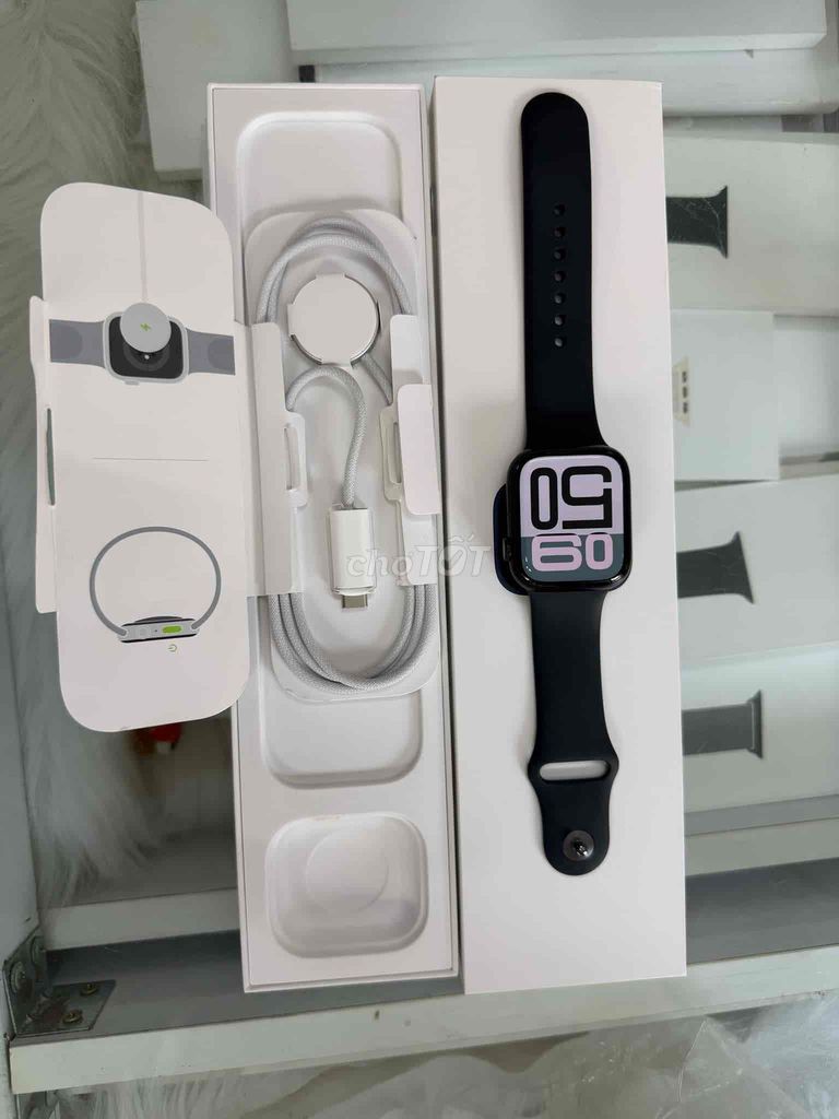 Bán apple watch sr8:45 Đen Bảng lte Esim likenew