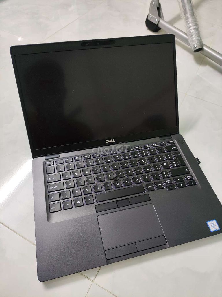 Dell latitude 5400 core i7 8665u full option