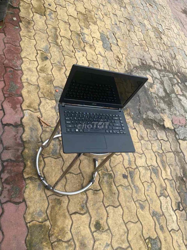 Acer Pentium 4 14 inch 4GB/500GB Đen. Mua bán Laptop tại Thành phố Thuận An Bình Dương được đăng bởi phúc cần alo ko nhắn tin  hình 1