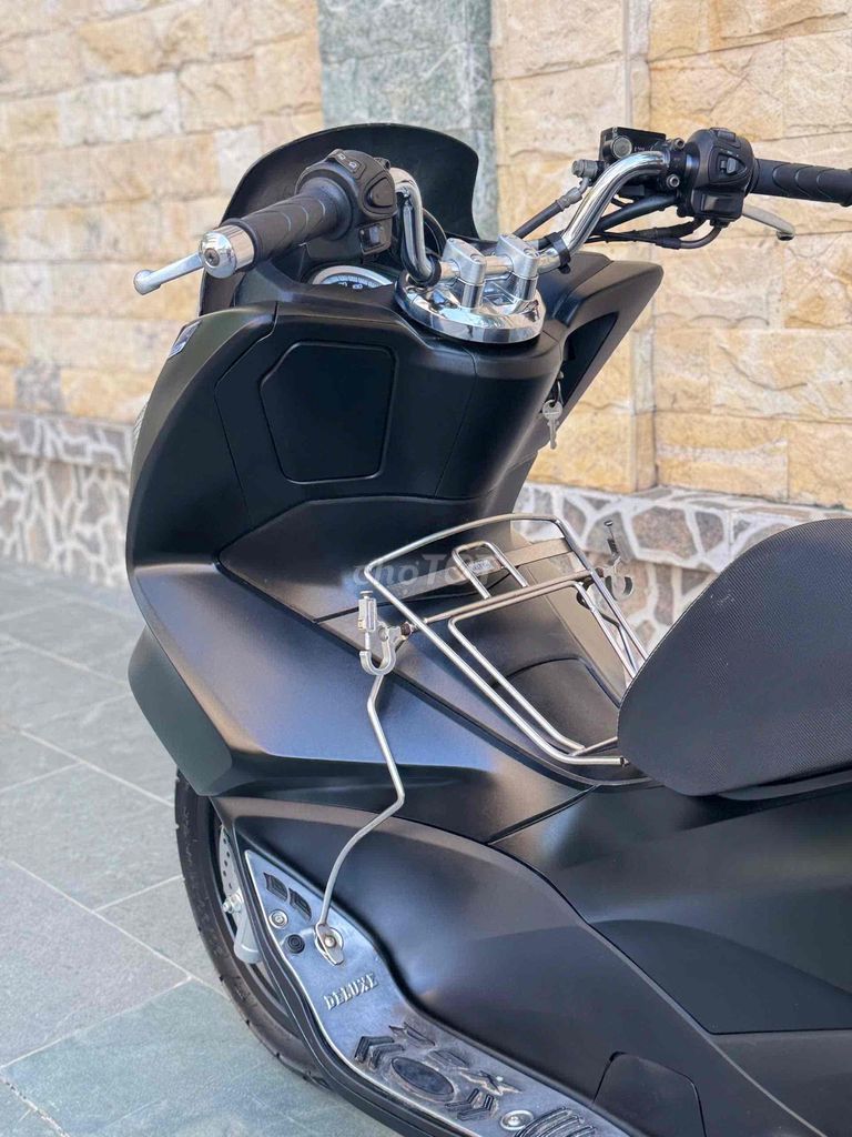 Pcx 125fi đèn led sơn máy zin 100% 1 chủ đại chất. Mua bán Xe máy tại Quận Cầu Giấy Hà Nội được đăng bởi nguyễn bích thuỷ hình 4