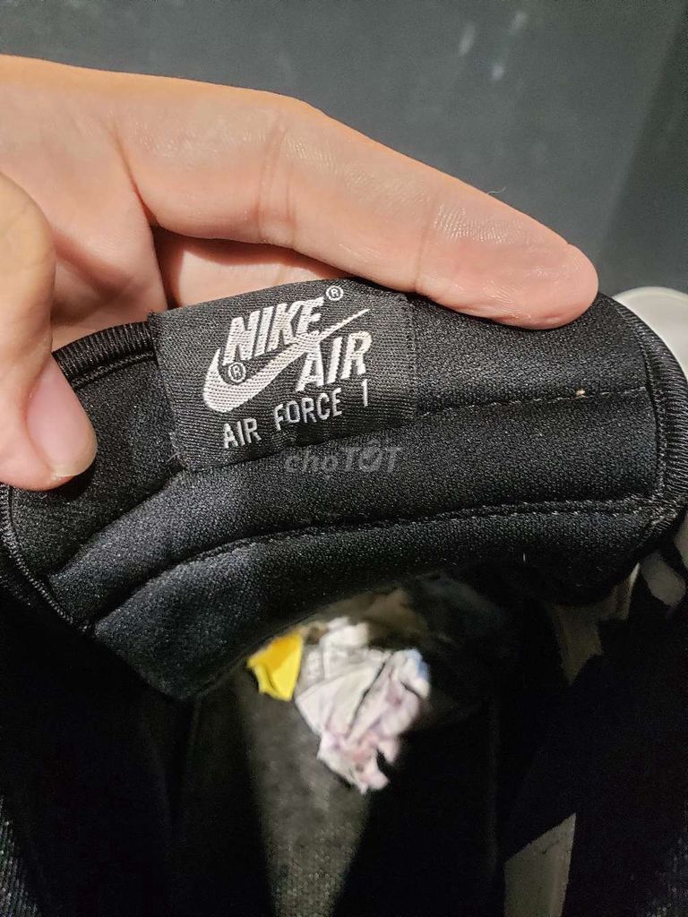 Cần bán giày nike air force one af1