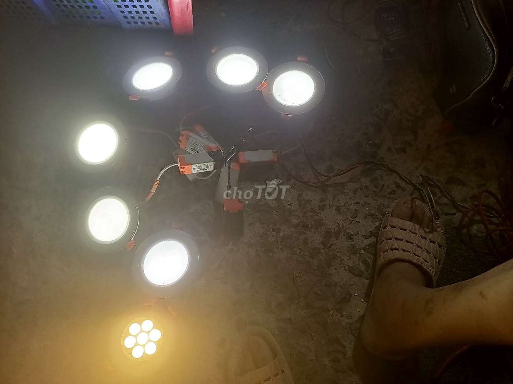 6 Đèn LED ốp trần ASIA. Mua bán Đèn tại Quận Cẩm Lệ Đà Nẵng được đăng bởi Hoàng Tôn hình 1