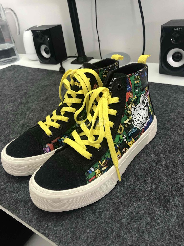 Giày cao cổ Ananas limit size 37. Mua bán Giày dép tại Quận Phú Nhuận Tp Hồ Chí Minh được đăng bởi Lê Minh Đức hình 1