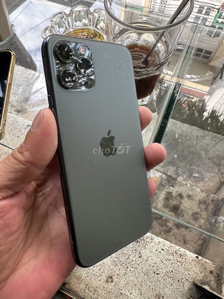 Apple iPhone 11 Pro 256GB QT zin pin 93. Mua bán Điện thoại tại Quận 1 Tp Hồ Chí Minh được đăng bởi Hoàng Anh hình 1