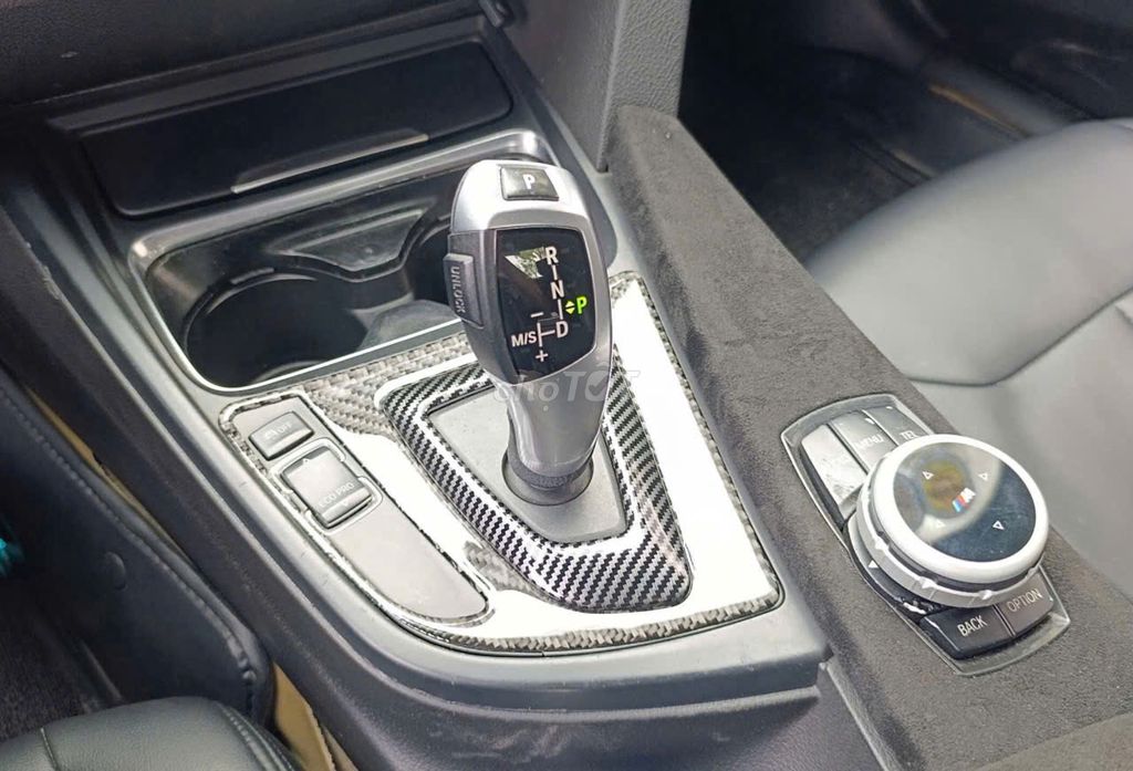 BMW 3 Series 2013 320i - 110000 km. Mua bán Ô tô tại Quận Nam Từ Liêm Hà Nội được đăng bởi Anh Phạm hình 13