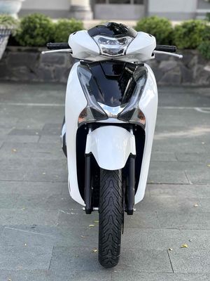 ❤️SH 125 2017 Trắng Sporty BSTP chính chủ có góp. Mua bán Xe máy tại Thành phố Thủ Đức Tp Hồ Chí Minh được đăng bởi Hiếu 