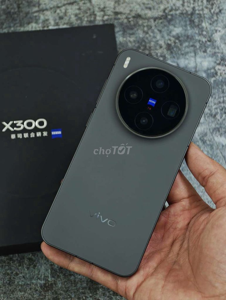 Vivo X300 5G Đen | Cam 200MP sắc nét, nhỏ gọn. Mua bán Điện thoại tại Quận Thanh Khê Đà Nẵng được đăng bởi Tú MB hình 1