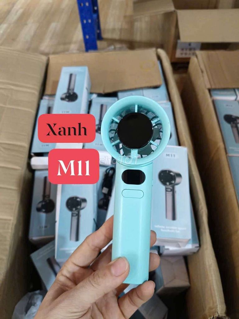 Quạt cầm tay M11 màu Xanh. Mua bán Quạt tại Quận Hoàn Kiếm Hà Nội được đăng bởi Lê Trung Sơn hình 1