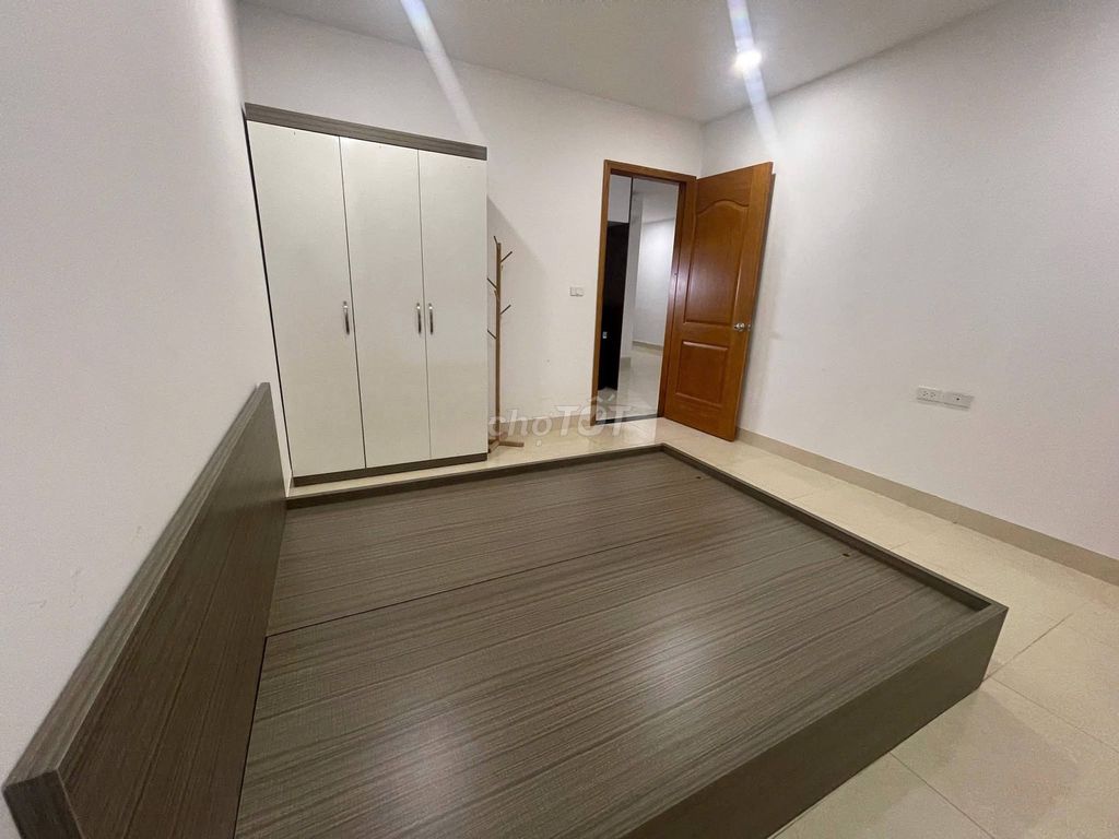Сдается комната в квартире 282 Nguyen Huy Thanh, 5 тр/месяц