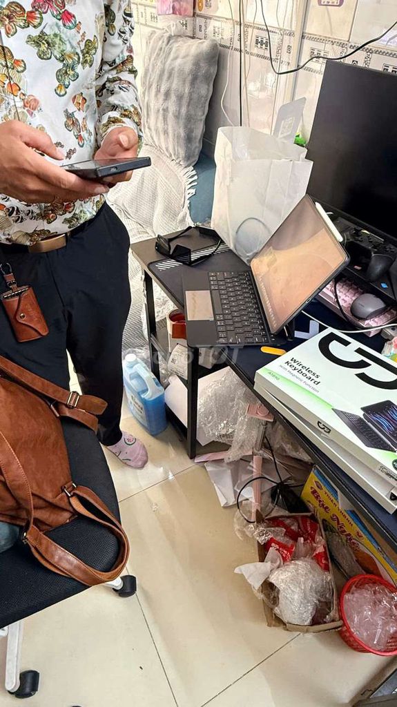 Bao da bàn phím iPad Nam châm. Mua bán Phụ kiện (Màn hình, Chuột...) tại Quận 5 Tp Hồ Chí Minh được đăng bởi Anh hình 1