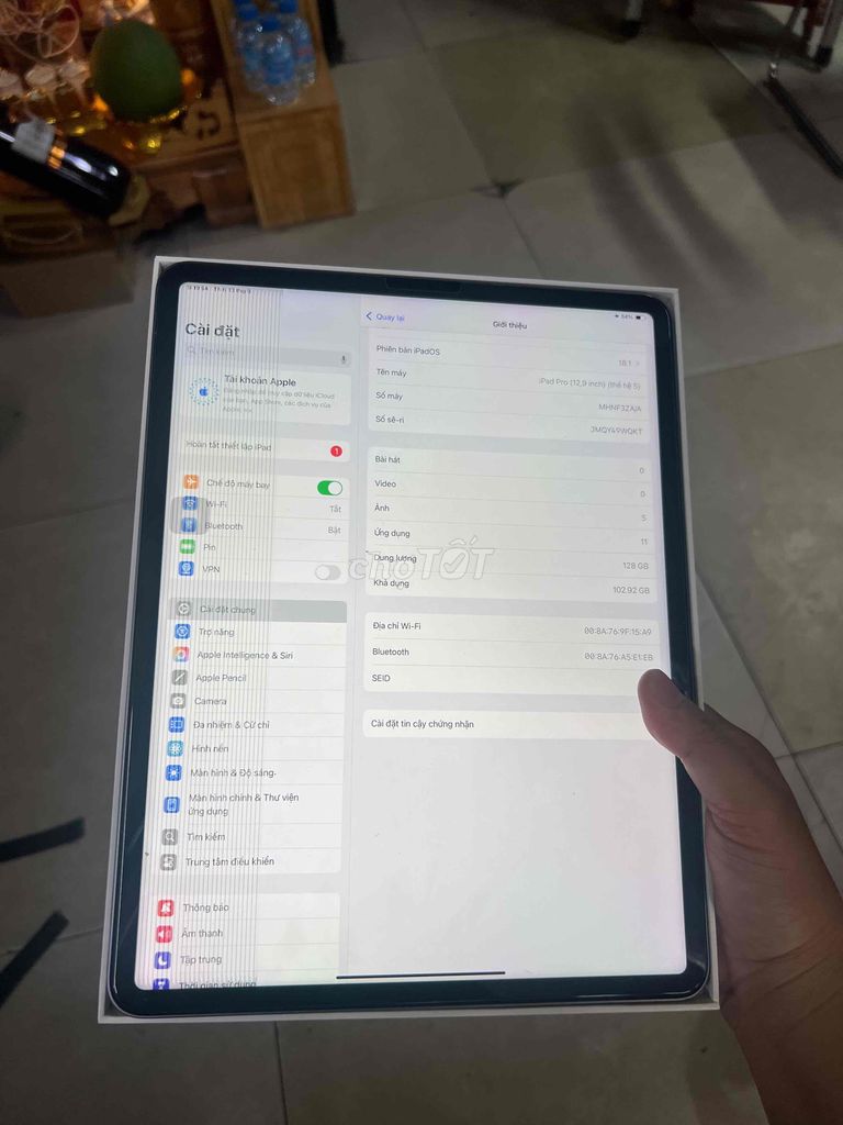 cần bán iPad 12.9 M1 128gb sọc màn