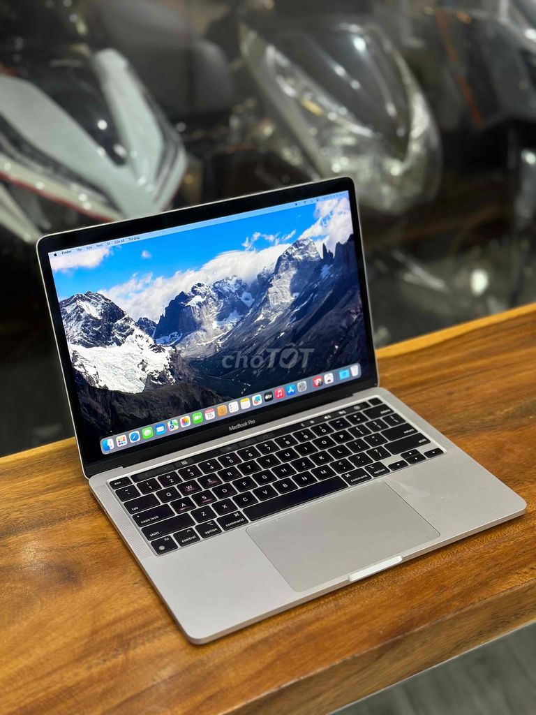 Macbook Pro 13 M1 8GB/512GB 99%. Mua bán Laptop tại Quận Tân Bình Tp Hồ Chí Minh được đăng bởi Van Luc hình 1