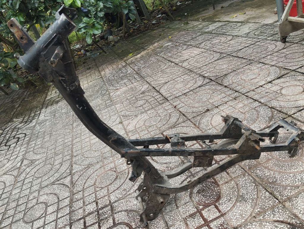 Sườn wave TQ đẹp cứng ko mục lũng. Mua bán Phụ tùng xe tại Huyện Càng Long Trà Vinh được đăng bởi Kha hình 1