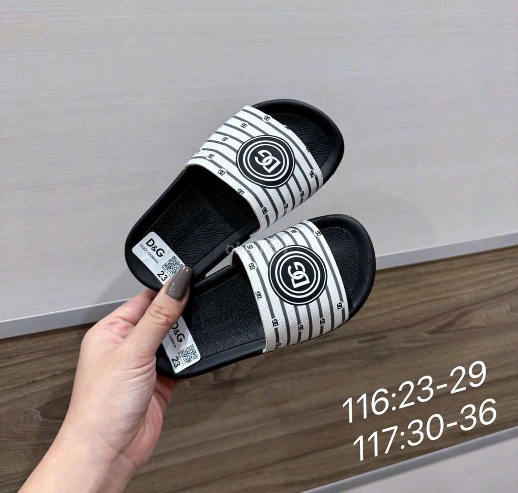 Dép trẻ em siêu nhẹ. Mua bán Mẹ và bé tại Huyện Thanh Trì Hà Nội được đăng bởi Nguyễn Thị Hồng Chiêm hình 1